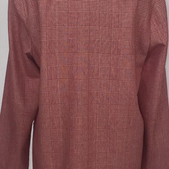 Red and white plaid and herringbone print blazer - Picture 8 of 8